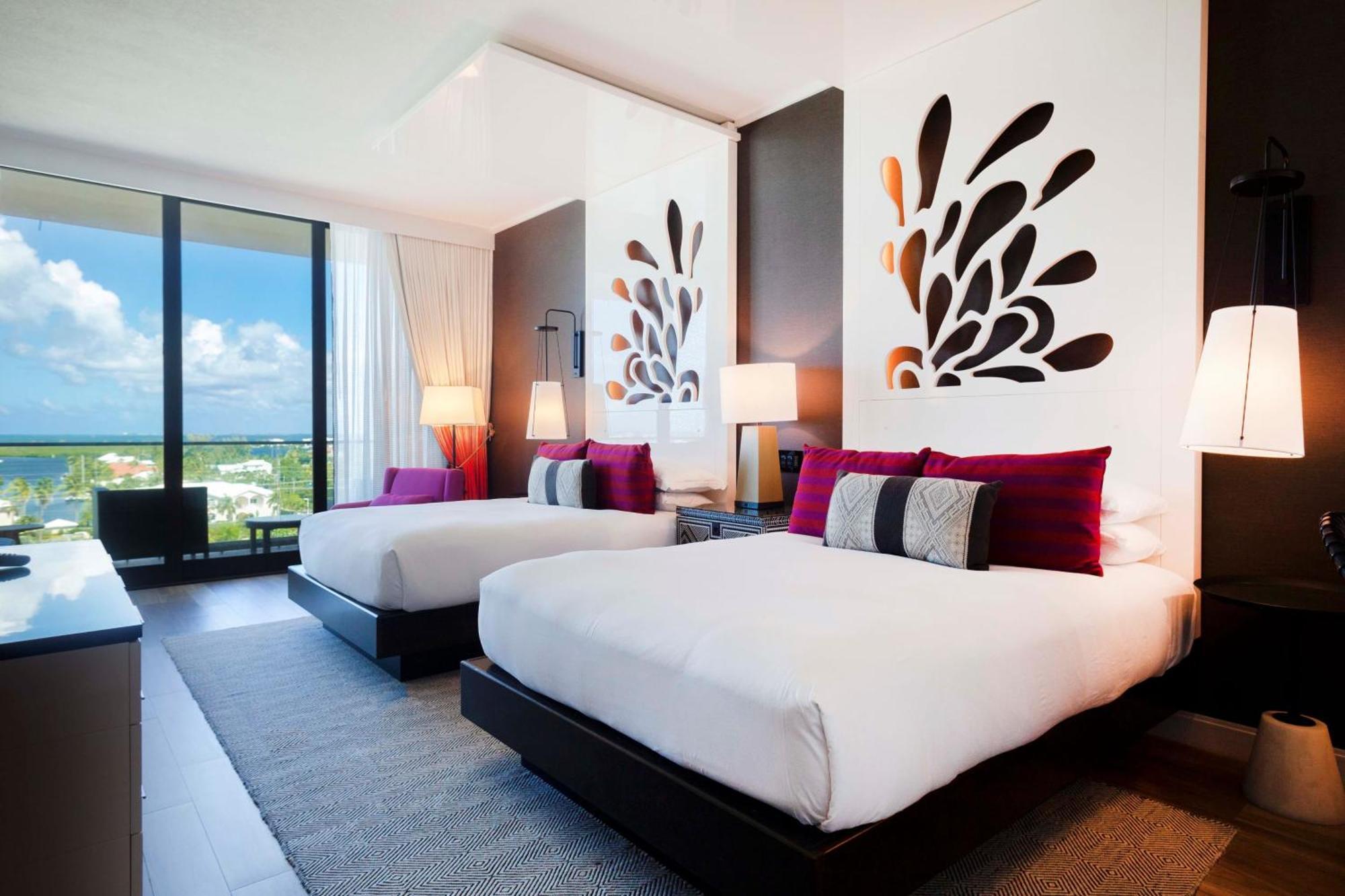 Kimpton Seafire Resort + Spa By Ihg West Bay Exterior foto